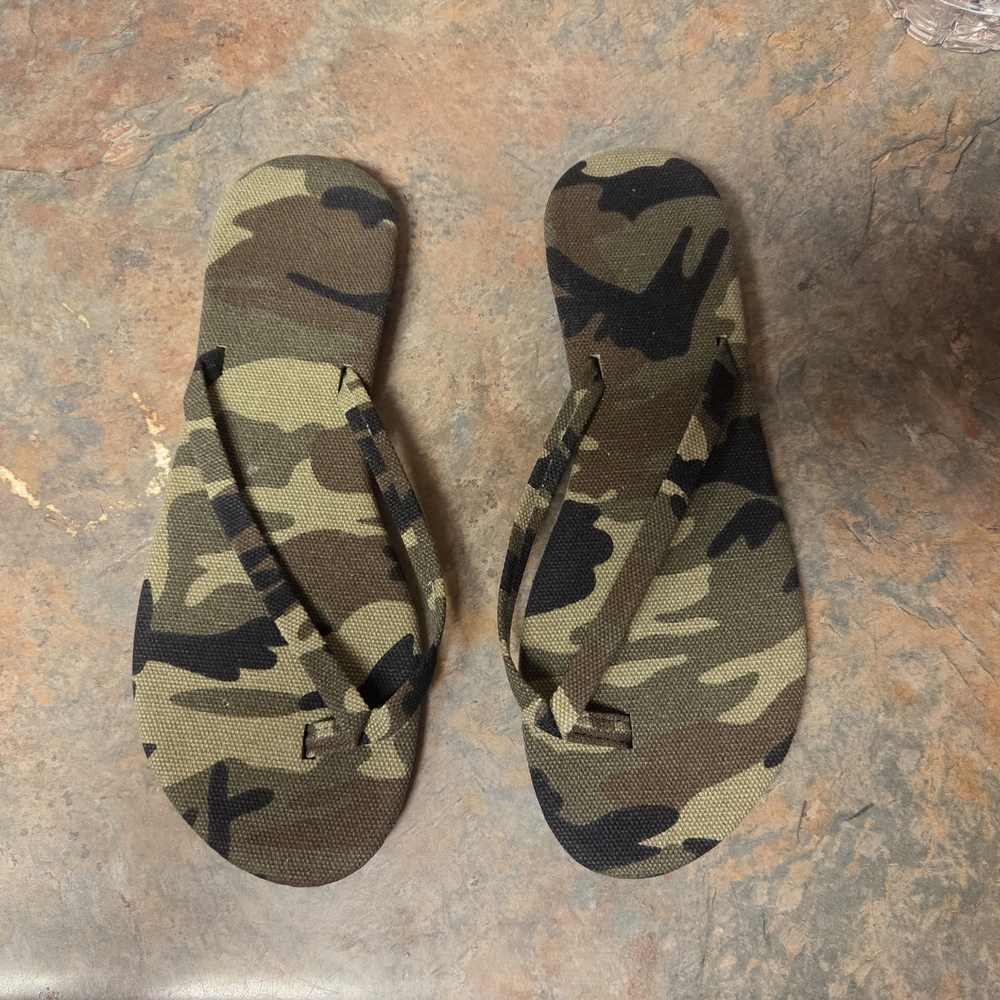 Camouflage Flip Flops